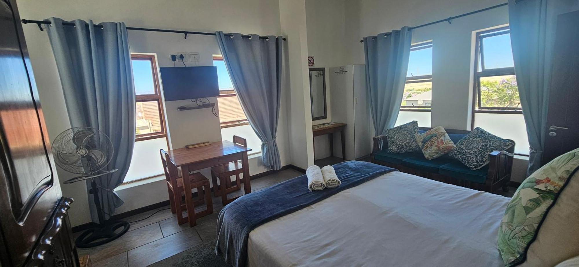 Kelkiewyn Guesthouse Каледон Экстерьер фото